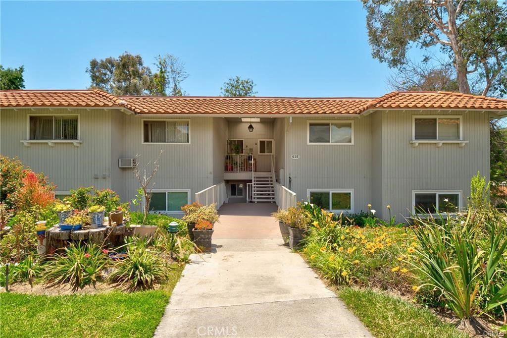 635 Avenida Sevilla Unit D — photo