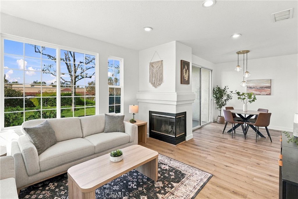 45 Santa Agatha — photo