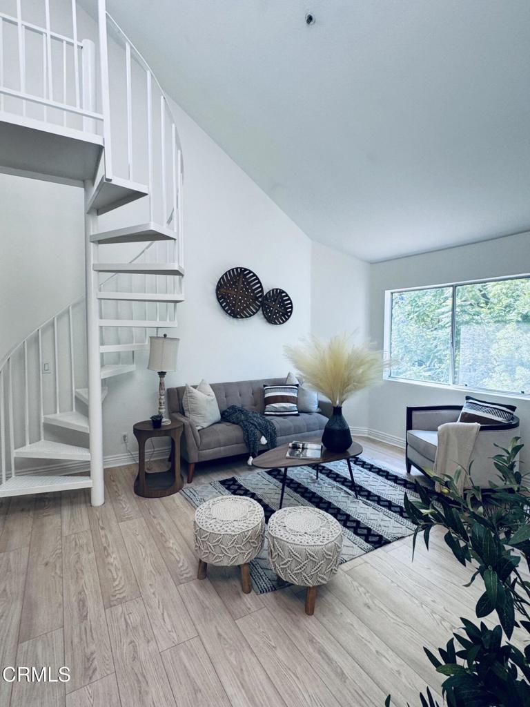 501 E Del Mar Boulevard 302 — photo