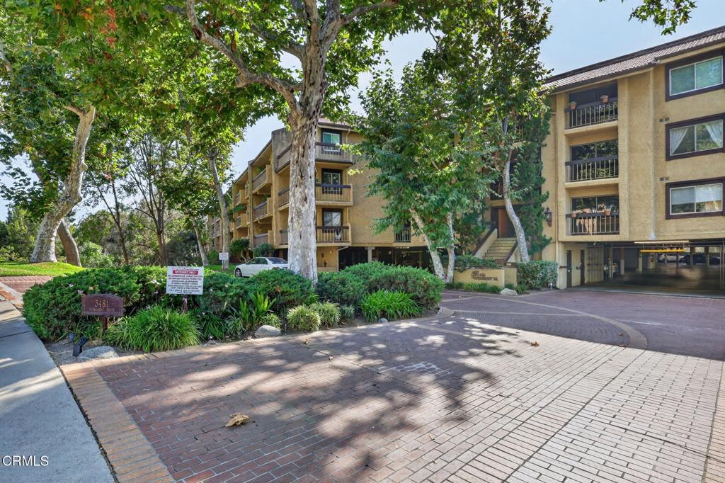 3481 Stancrest Drive 126 — photo