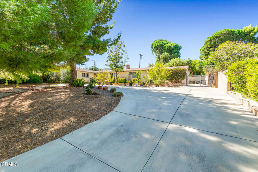42041 Ivesgrove Drive — photo