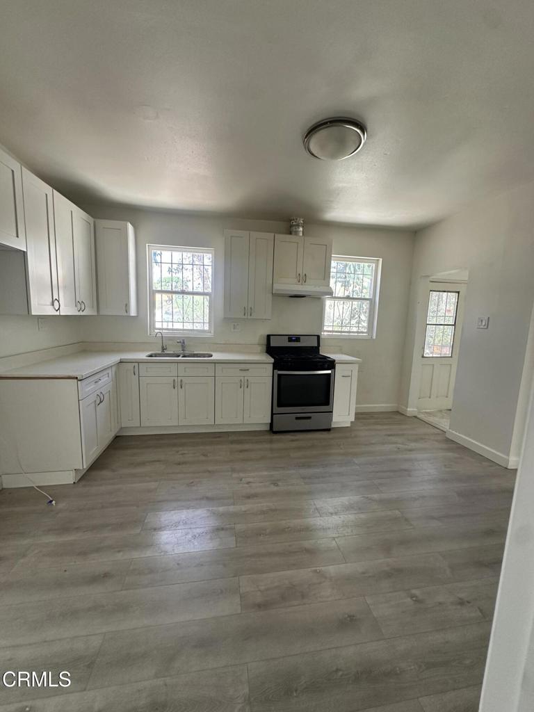 739 New Depot Street 739 — photo