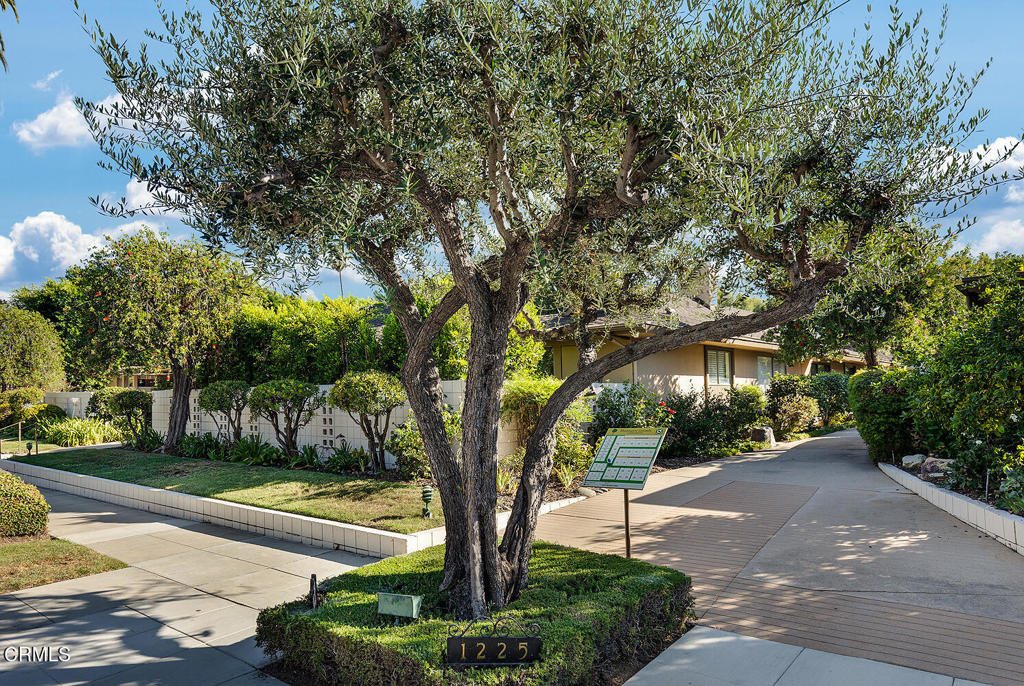 1225 N Granada Avenue Unit 40 — photo
