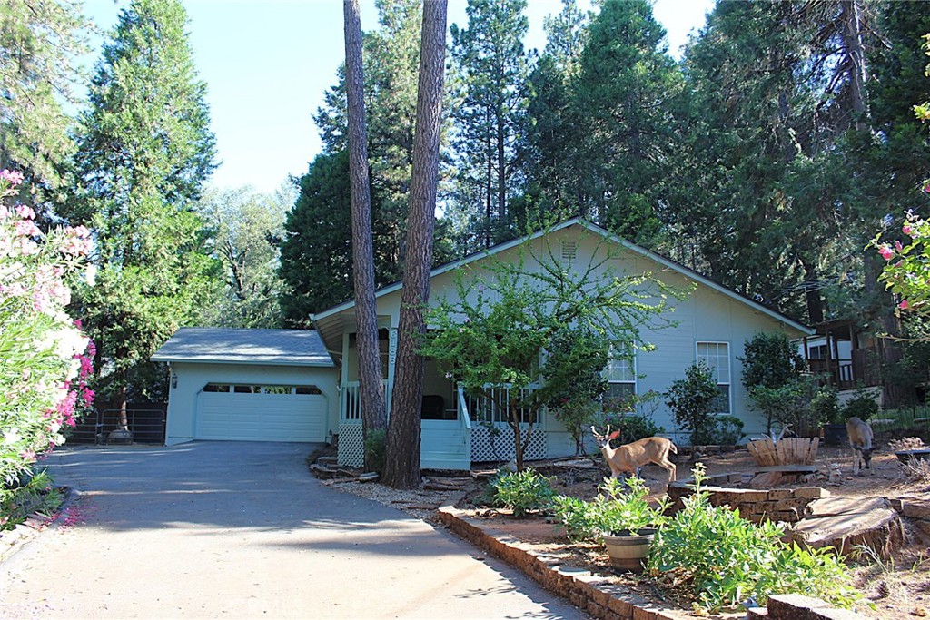 6186 Kilgord Court — photo