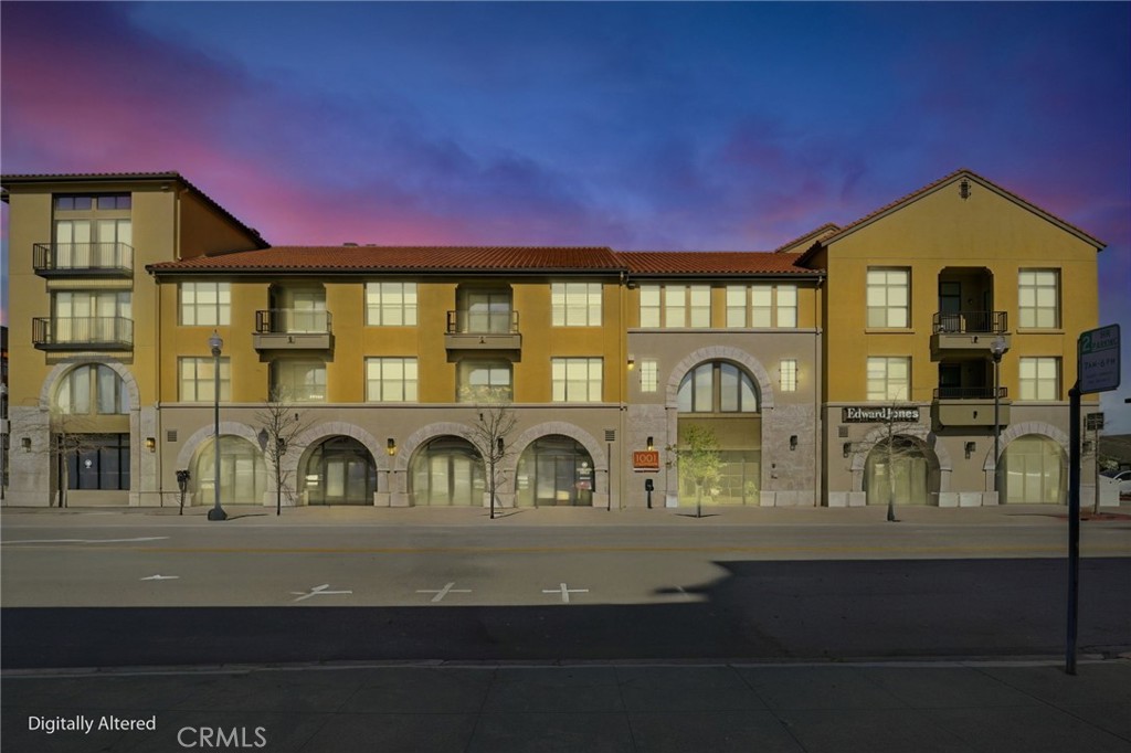 1001 Laurel Street 316 — photo