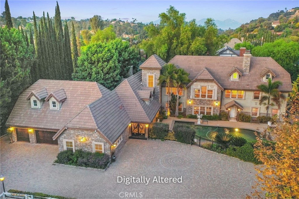 2611 Steeplechase Lane — photo