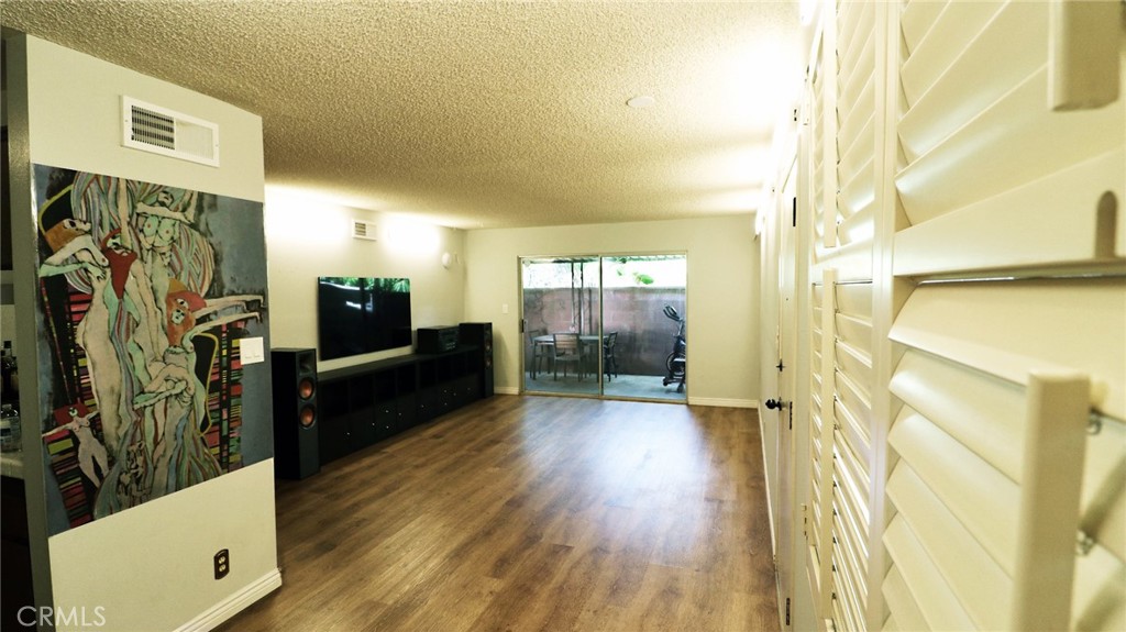 5438 Mcculloch D — photo