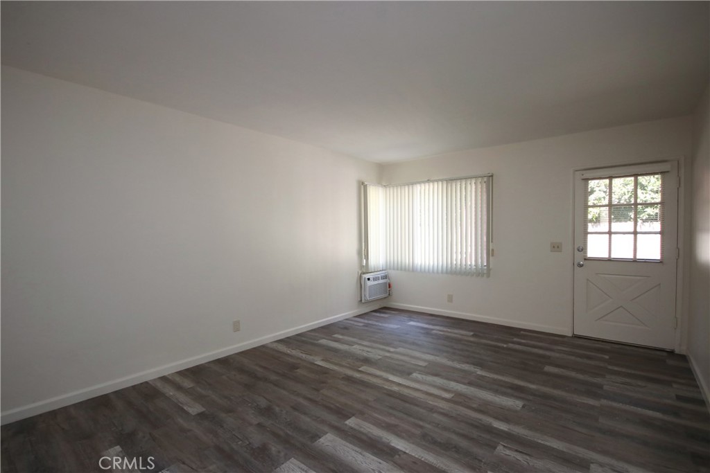 822 N Santa Anita .5 5 — photo