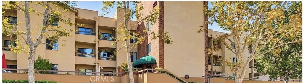 460 Oak Street Unit 210 — photo