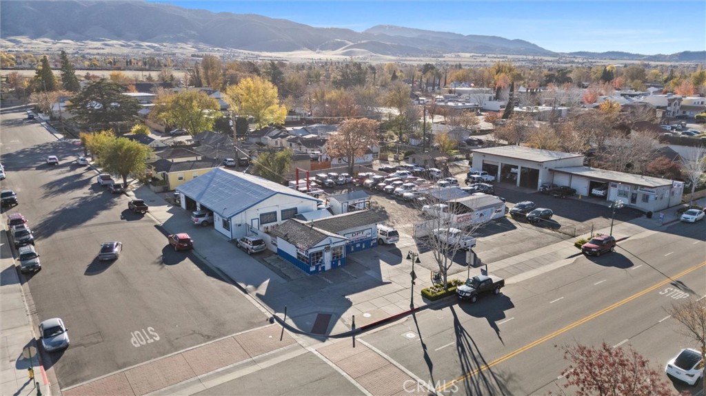 230 E Tehachapi, Tehachapi, CA 93561 — photo 3
