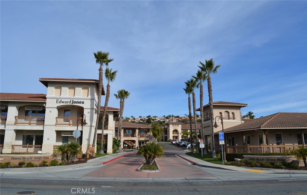 330 James Way 110 — photo