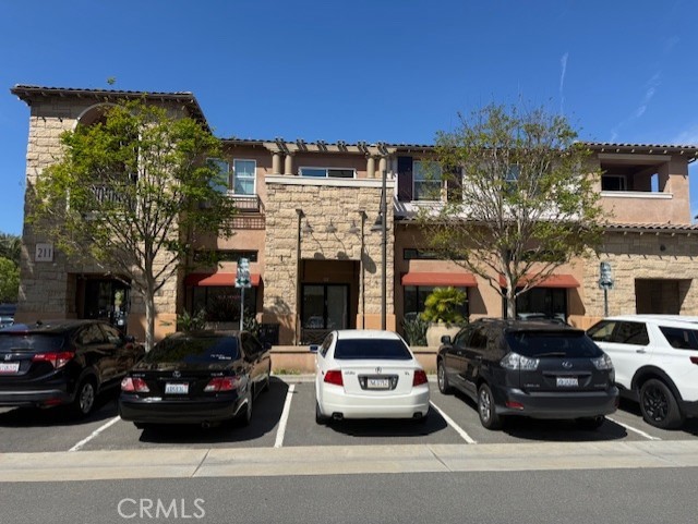 211 Village Commons Boulevard 13 — photo