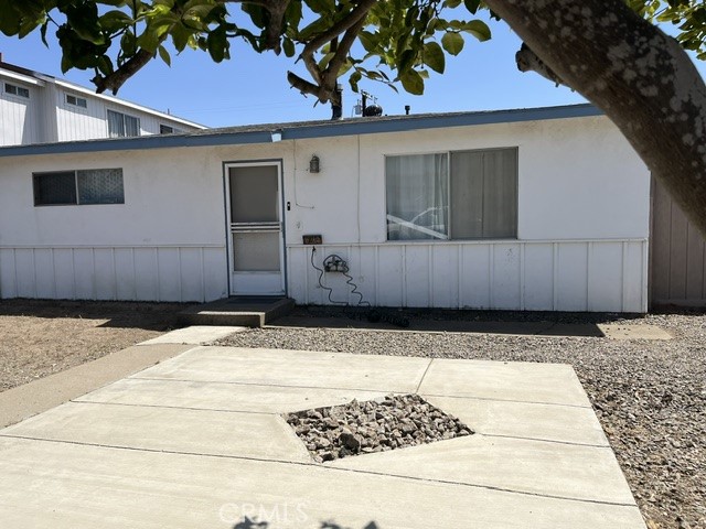1810 Ocean — photo