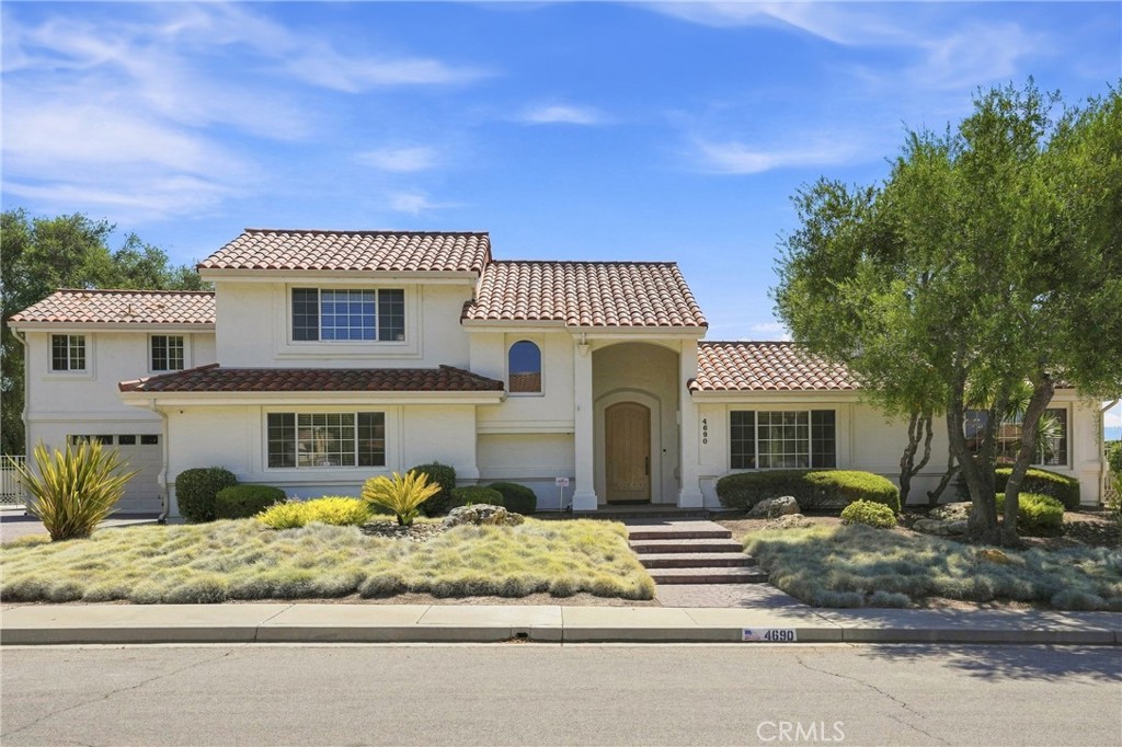 4690 Crimson Court — photo