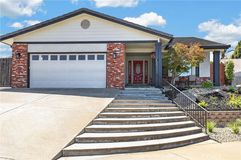 2939 Stardust Court — photo