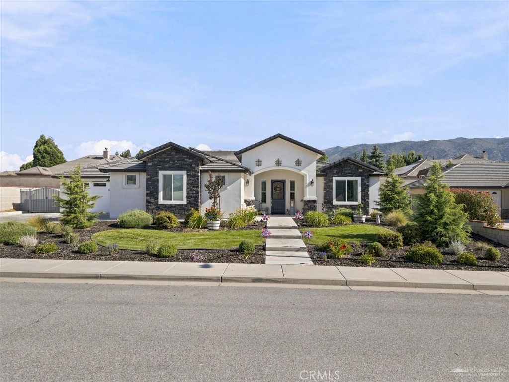 410 Rosehaven — photo