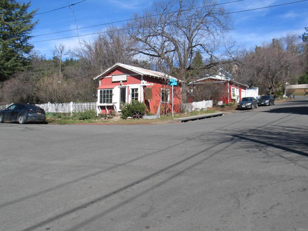 2102 3rd Street — photo