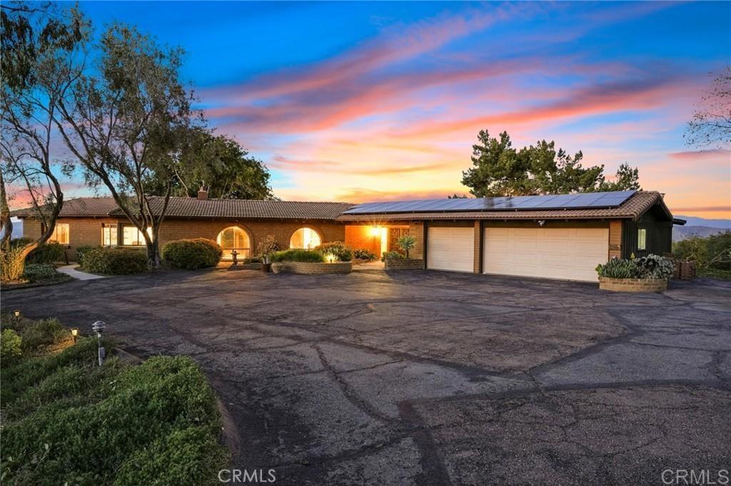 15735 Highland Valley Road — photo