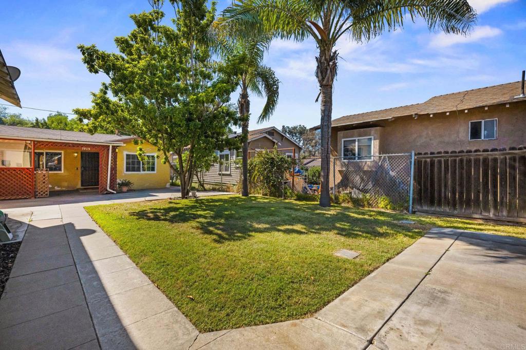 3813 15 Birch Street — photo