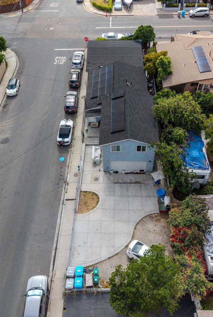 306 Averil Rd a, B. & C — photo