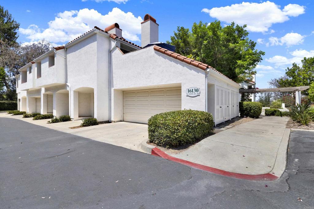 16130 Avenida Venusto 24 — photo