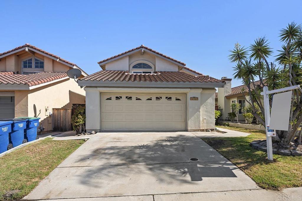 12027 Via Hacienda — photo