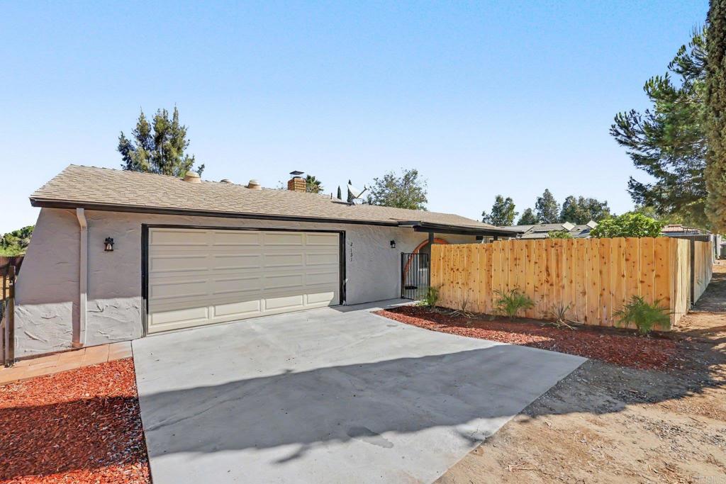 2131 Rose Fern Lane — photo