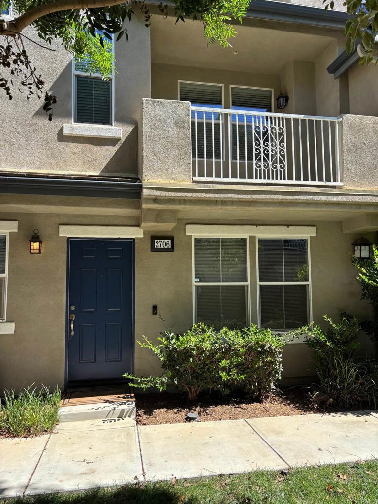 2706 Apricot Court — photo
