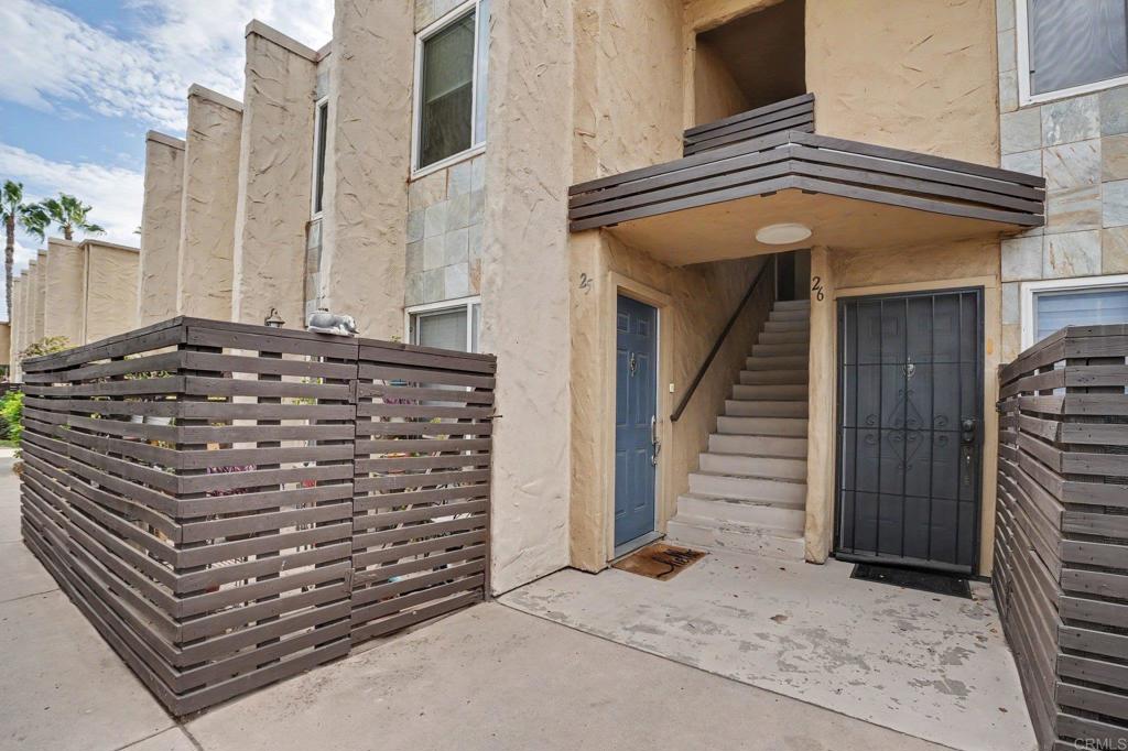 1386 E Madison Avenue — photo