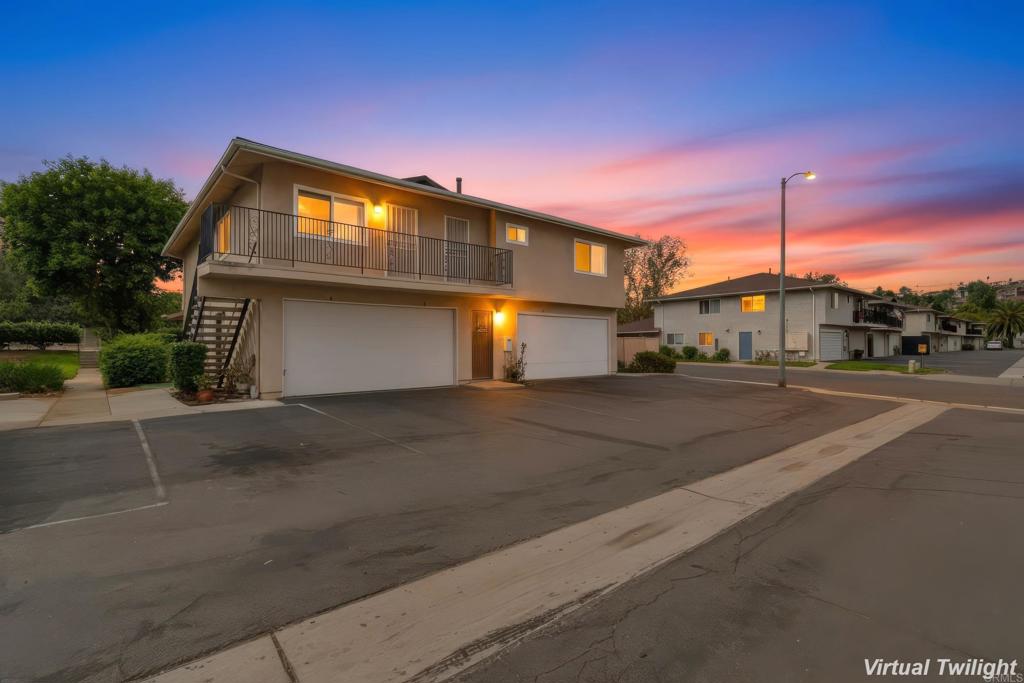 12152 Lemon Crest Drive 4 — photo