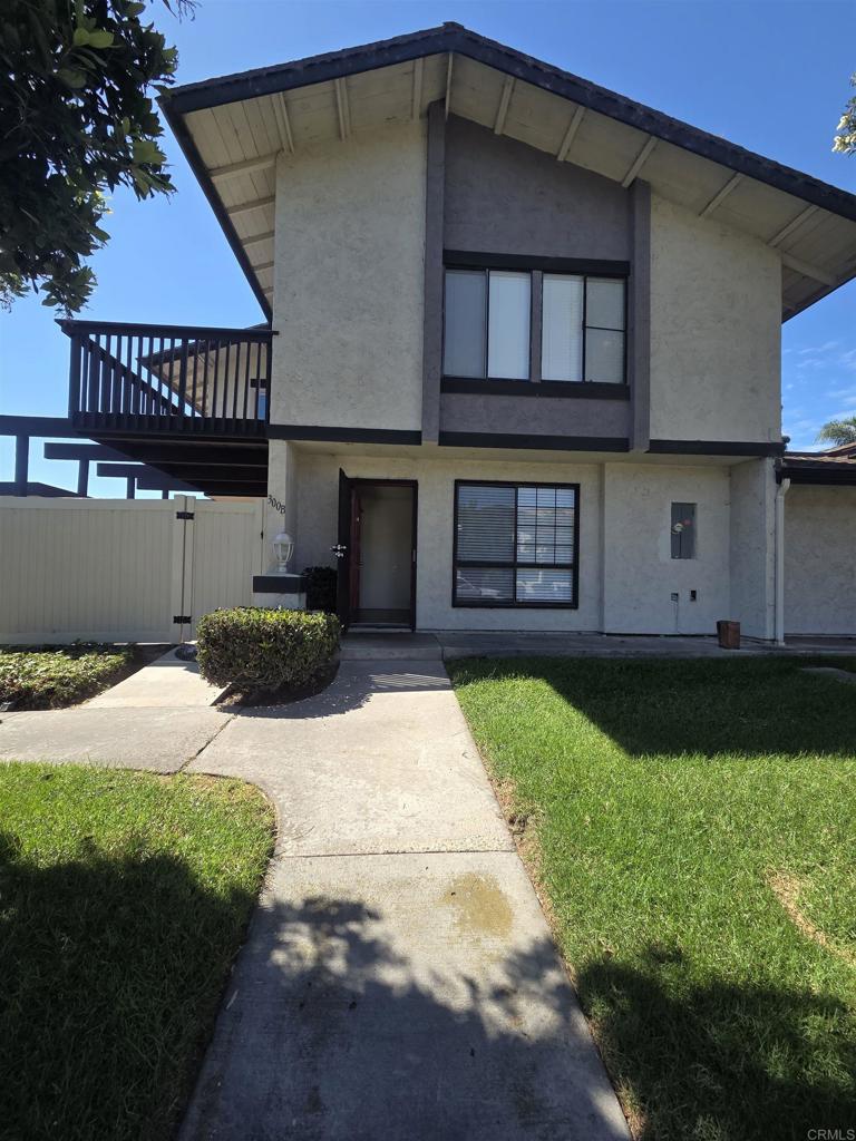 300 Rancho Drive B — photo