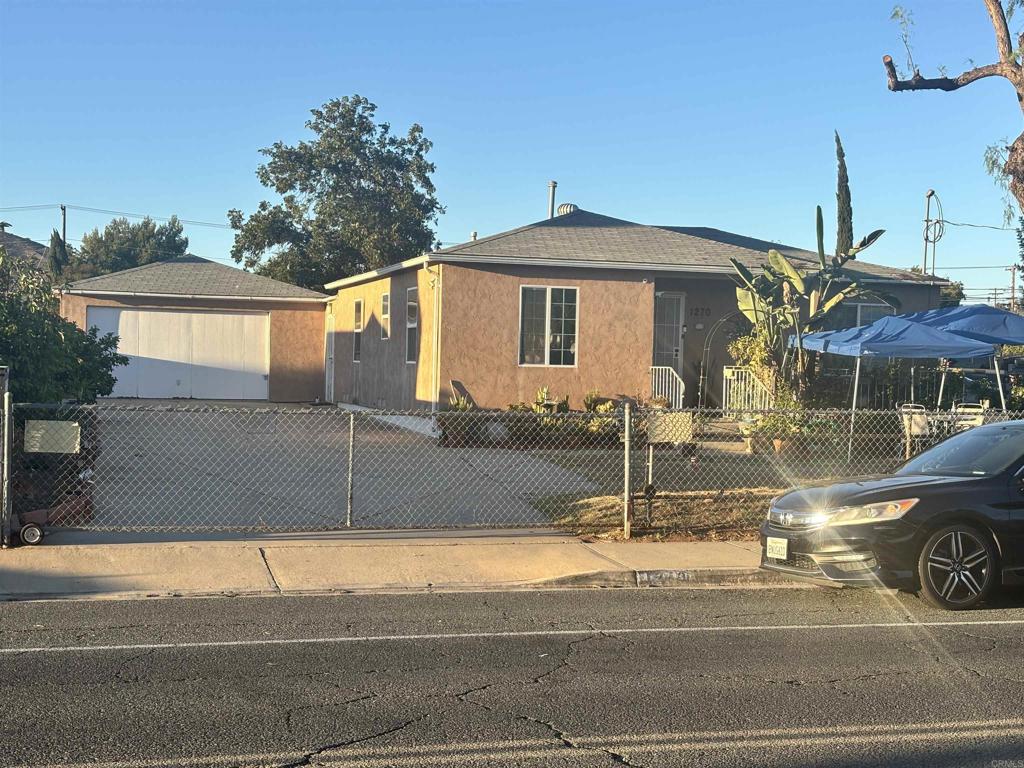 1270 72 Marline Avenue — photo