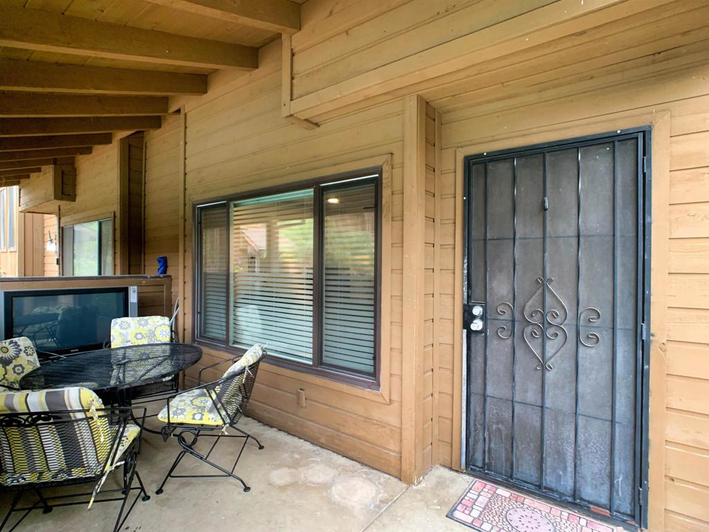 1974 Arnold Way Unit 7 — photo