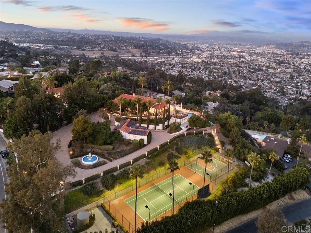 10310 12 Fuerte Drive — photo