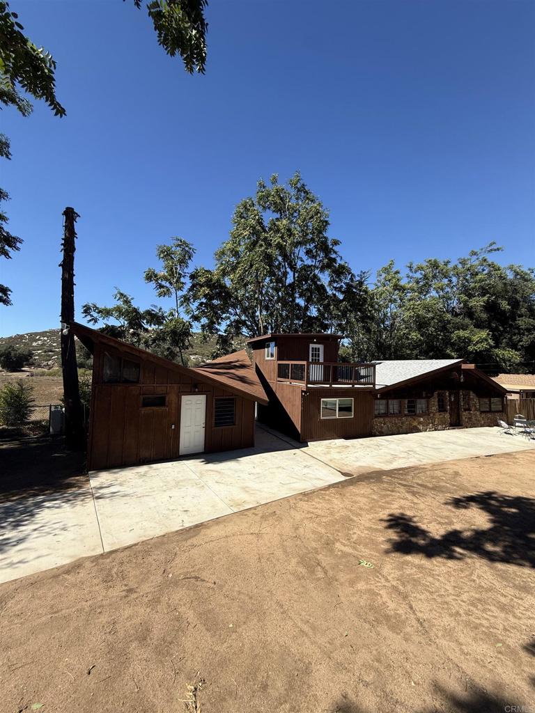 9710 Highway 79 — photo