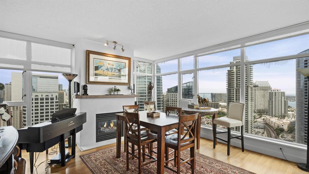 1199 Pacific Highway Unit 3004 — photo