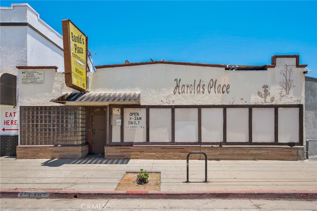 1908 S Pacific — photo