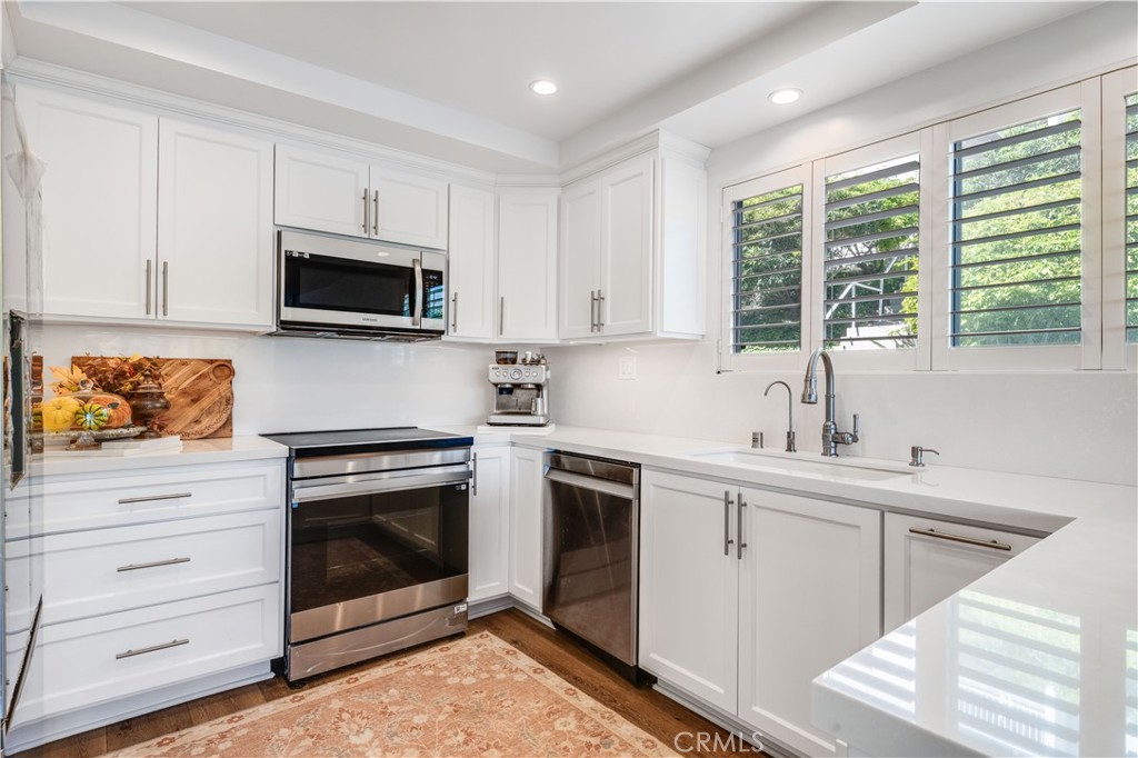 32679 Seagate Unit 103 — photo