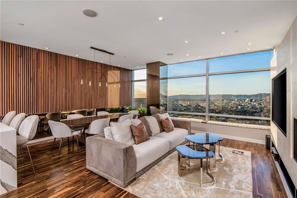 900 W Olympic Boulevard 38D — photo