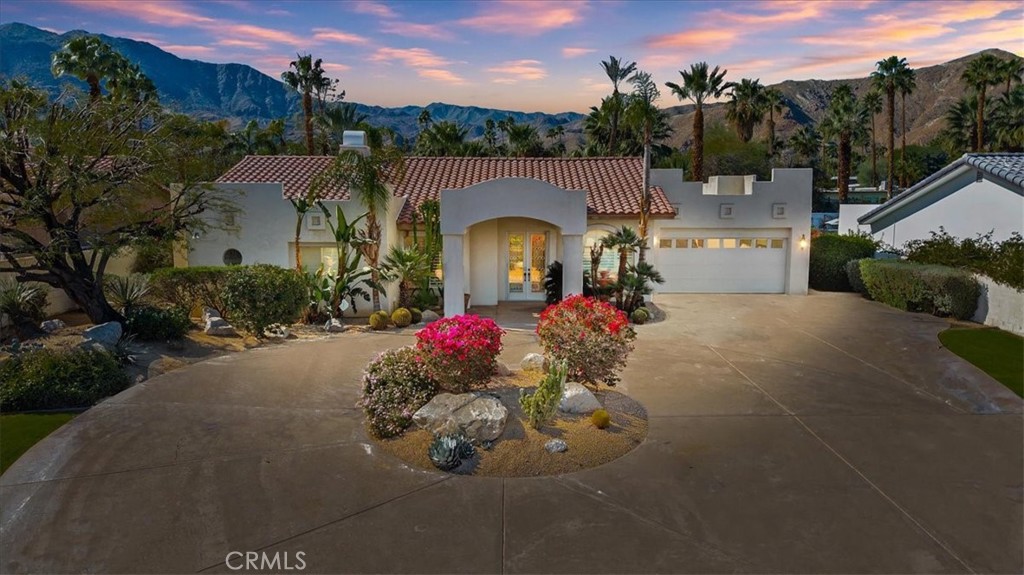 71569 Sahara Road — photo