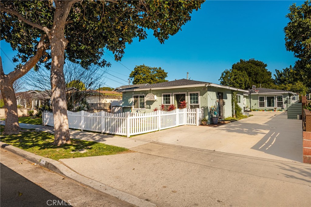151 S Parker Street — photo