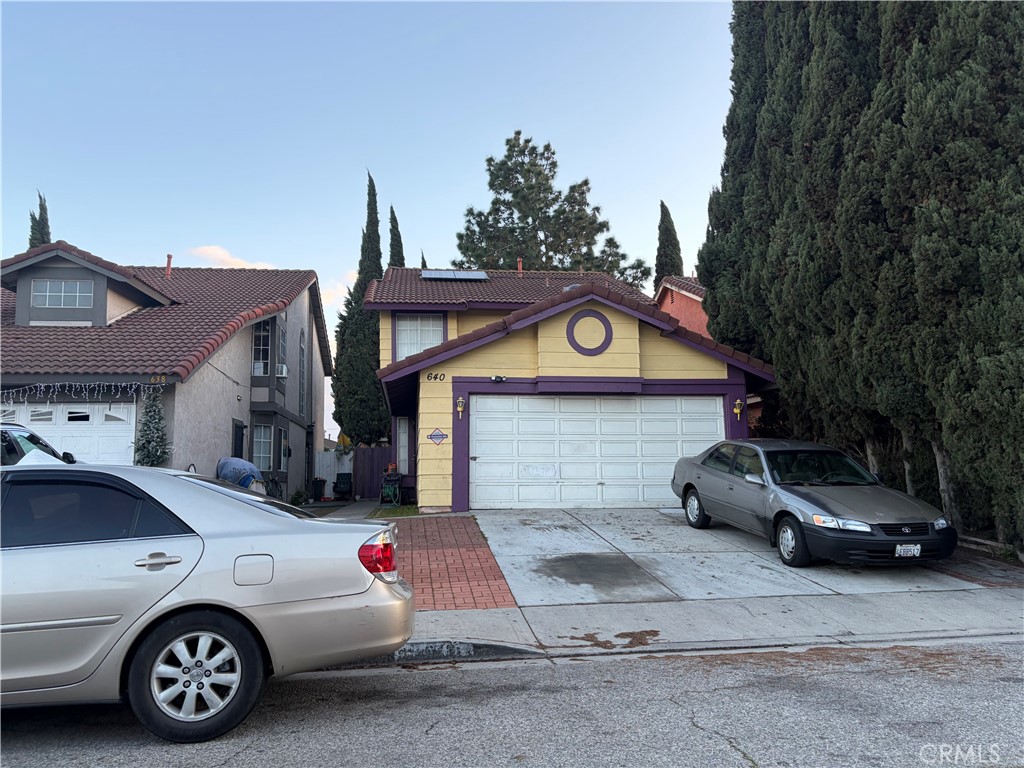 640 W Cypress — photo