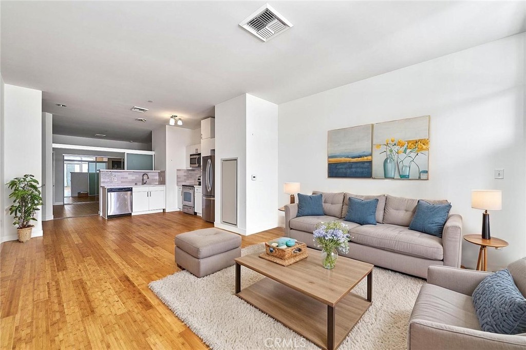 3810 Wilshire 1904 — photo