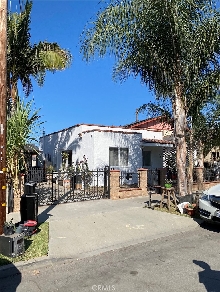2033 W Burnett Street — photo