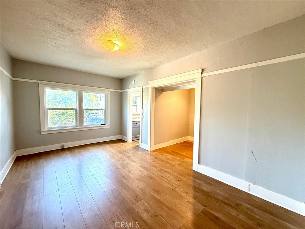 354 Chestnut Avenue 4 — photo