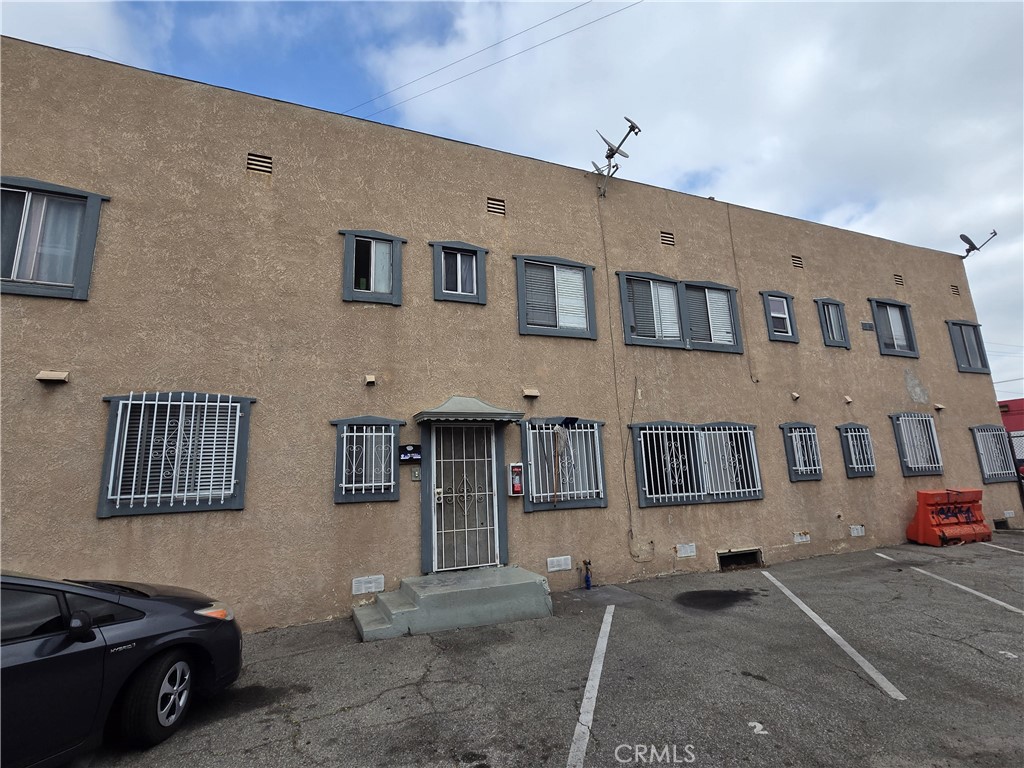 1561 W Pacific Coast — photo