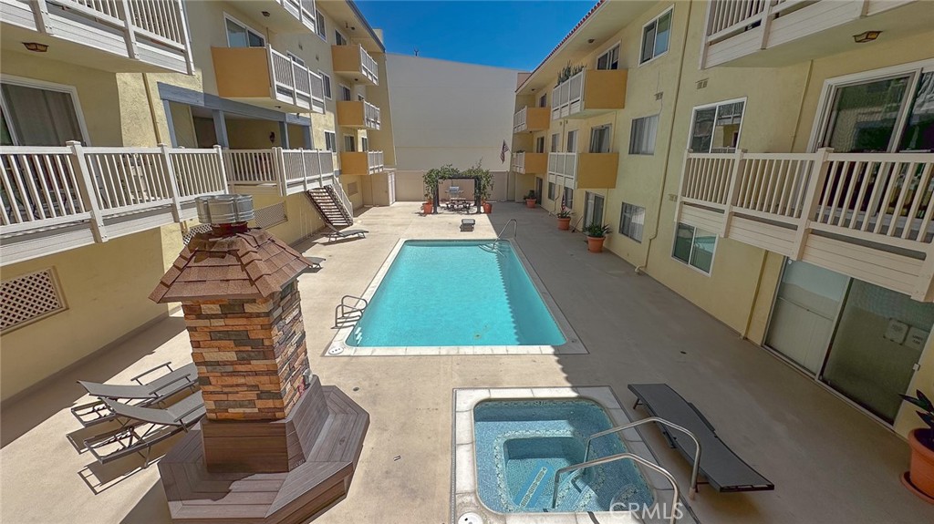 1707 Pacific Coast 507 — photo