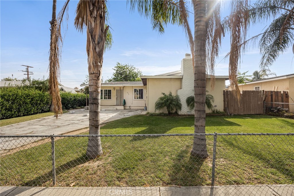 3515 Ross — photo