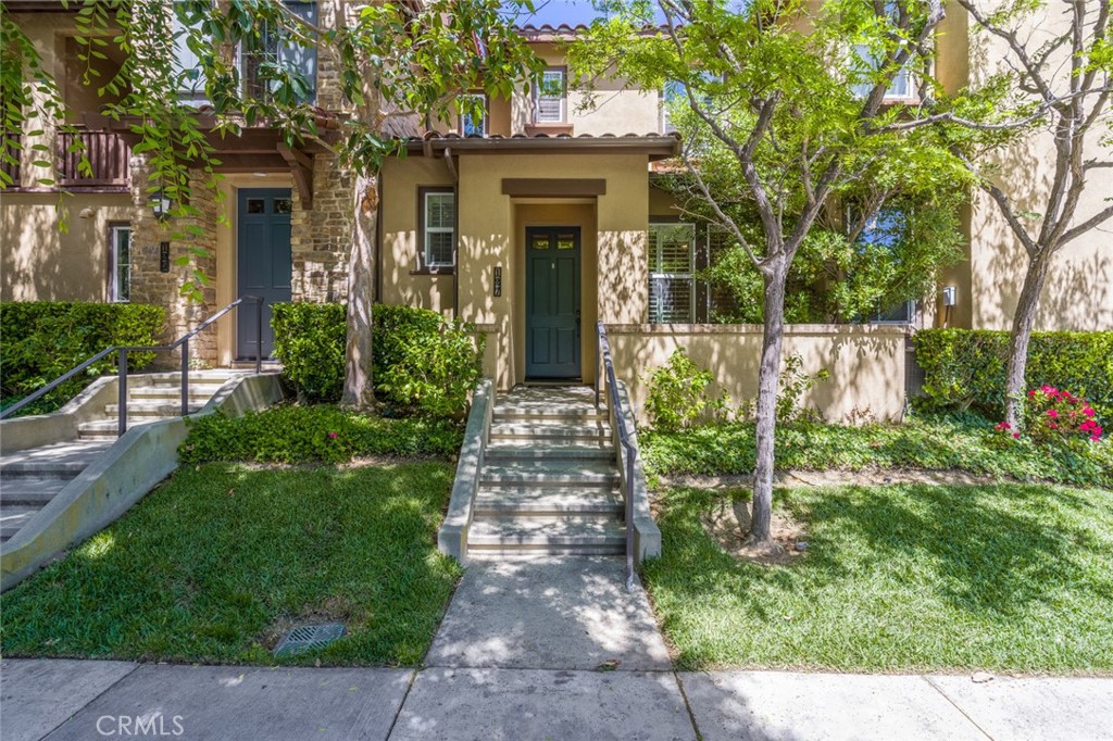 127 Jadestone — photo