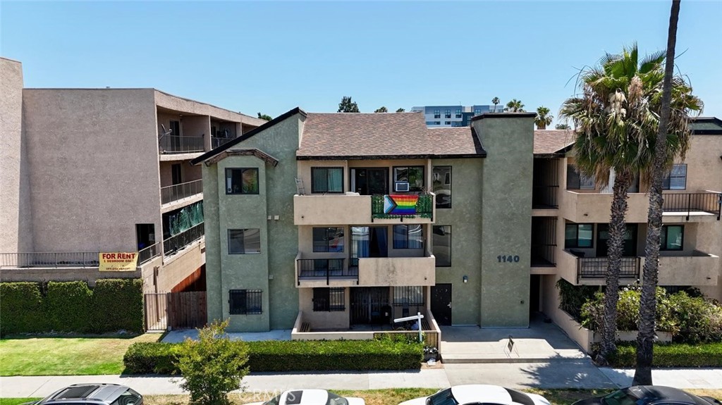 1140 Pacific 19 — photo
